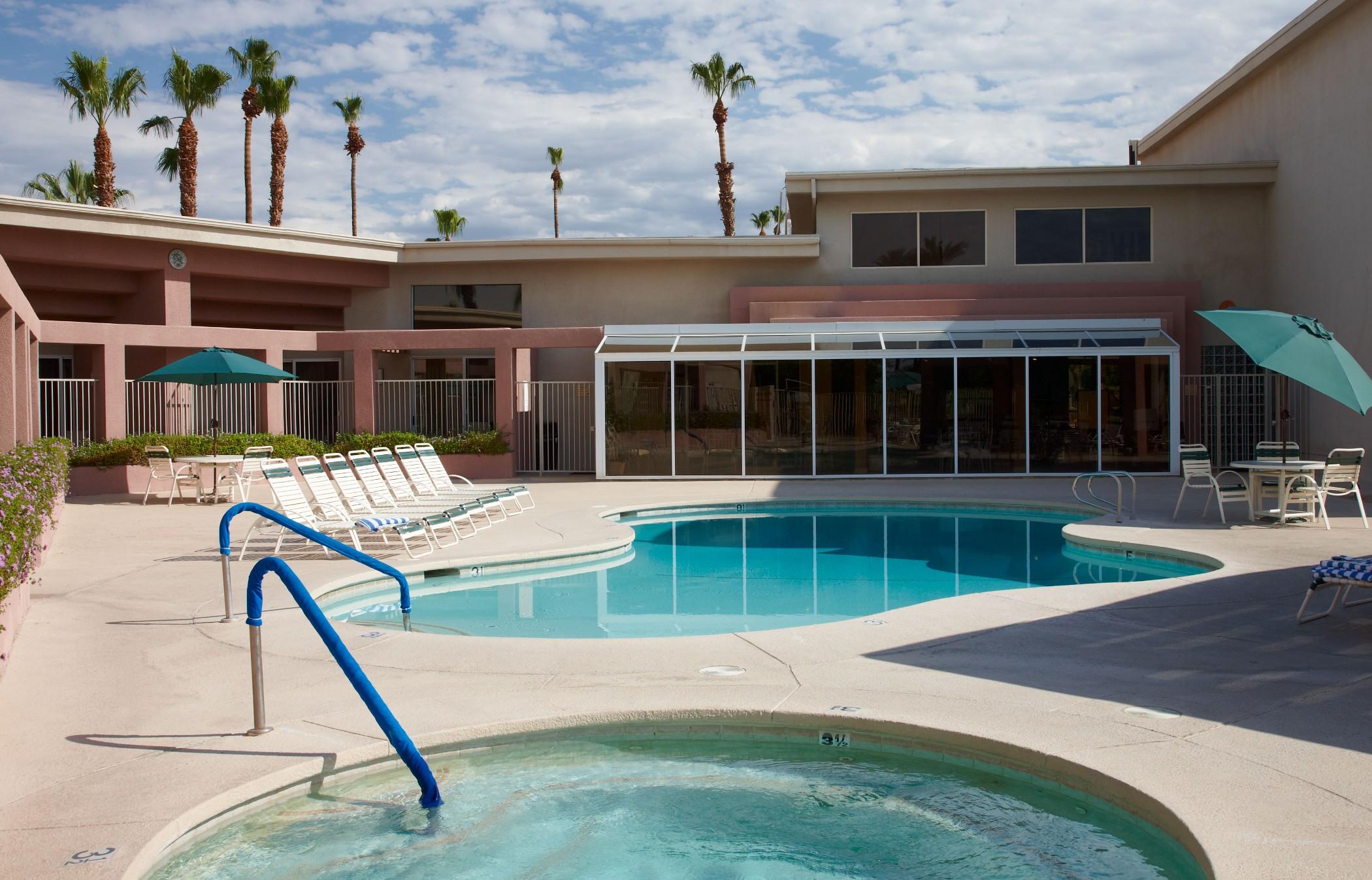 Worldmark Palm Springs - Plaza Resort And Spa Exterior photo